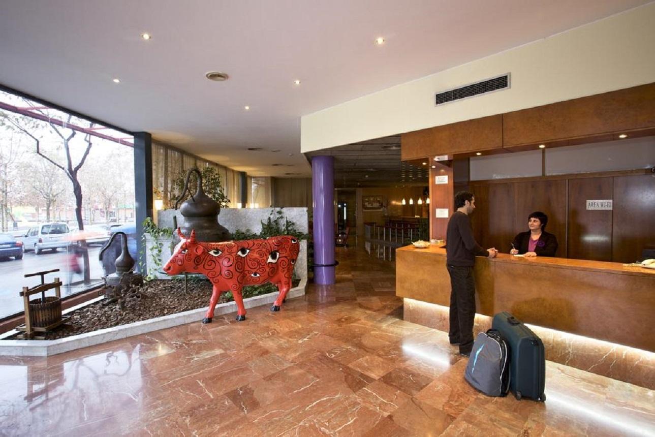 Hotel Domo فيلافرانكا ديل بينيدس المظهر الداخلي الصورة